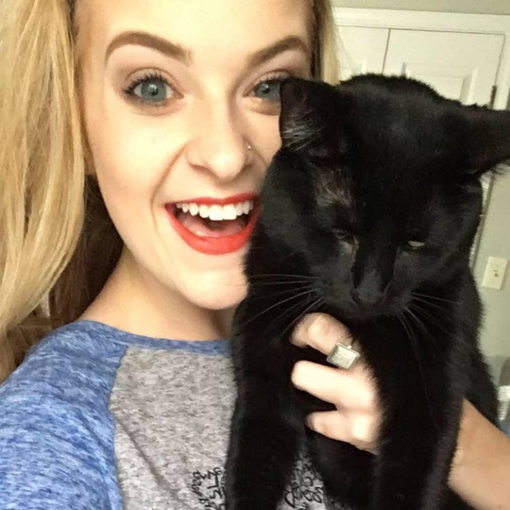 Meet your Posher, Jaclyn